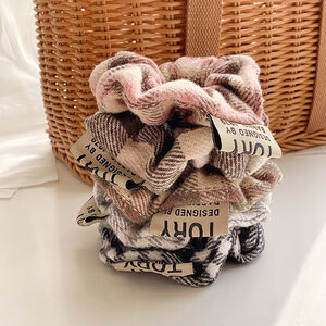 Simple Series Daily Solid Color Plaid Polyester Scrunchies h5 Picture2
