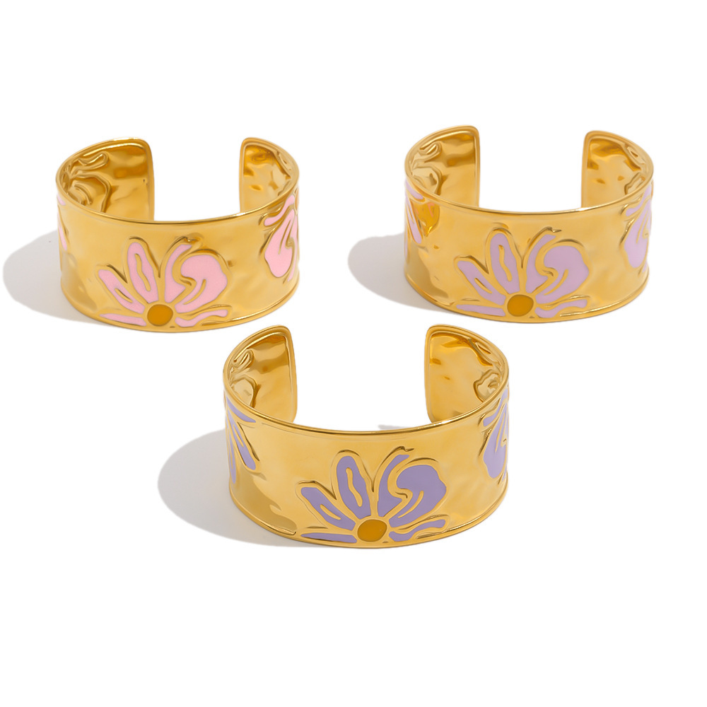 Simple Series Sweet Flower Stainless Steel Waterproof Gold Color Women's Bangles Picture4