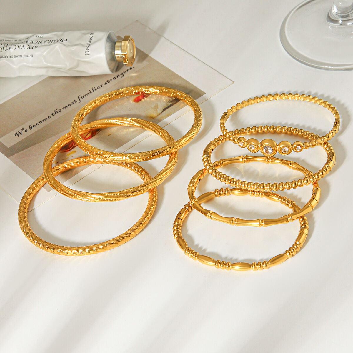 Pulseras Sencillas De Uso Diario, Forma Irregular, Color Sólido, Hilo, Acero Inoxidable, Impermeables, Color Dorado, Circonita, Para Mujer. h5 Imagen5