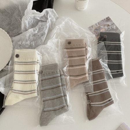 Slight Bounce Basic Stripes Mid-Calf Socks 2