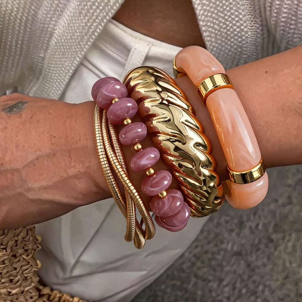 Simple Series Daily Irregular Shape Gradient Color Acrylic Women's Bangles Picture3