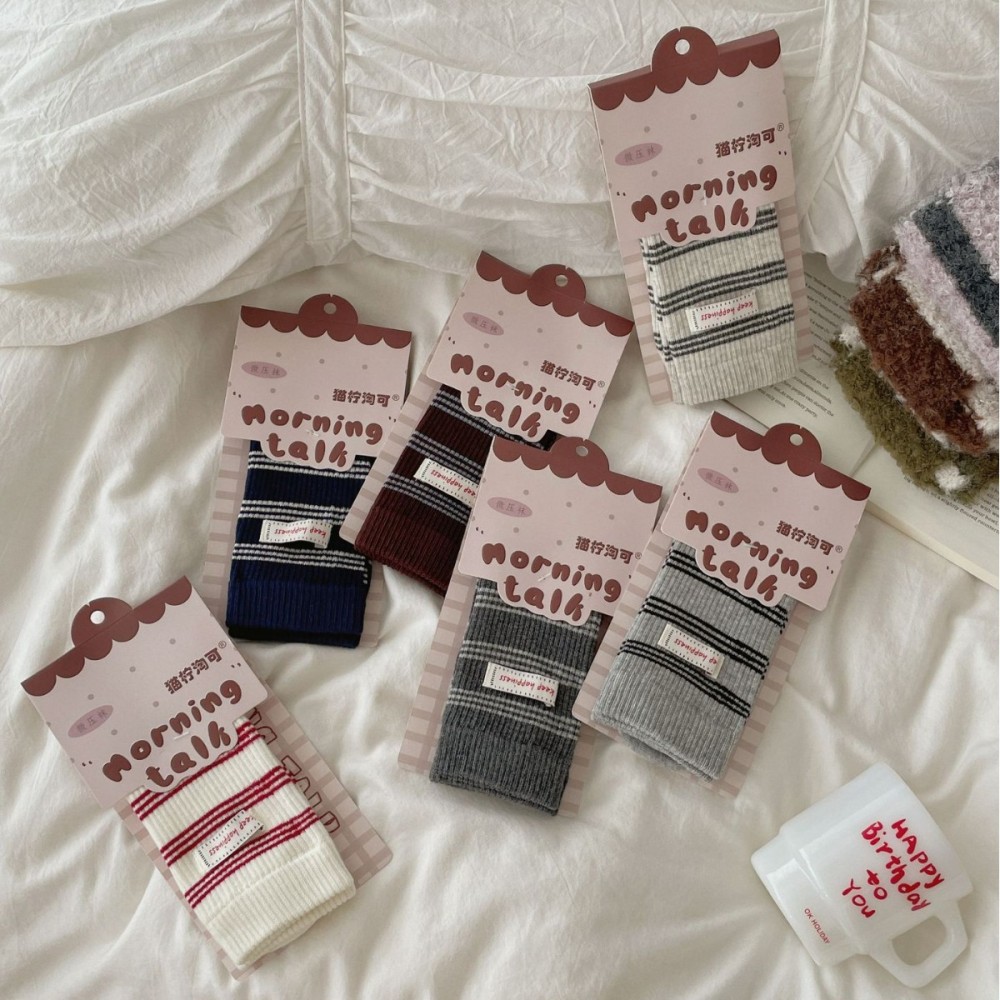 Slight Bounce Basic Letters Stripes Mid-Calf Socks Picture3