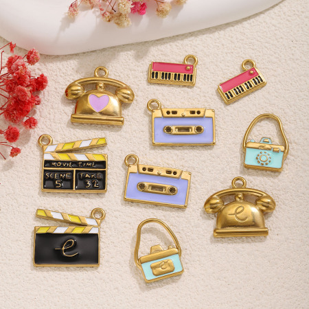 Simple Series Diy Irregular Shape Stainless Steel Waterproof   Gold Color  Women's Pendants