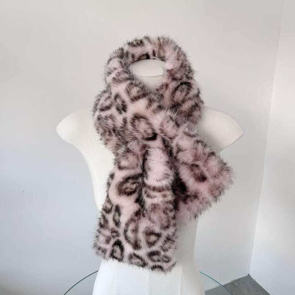 Simple Series Retro Leopard Print Imitation Fur Winter Scarves