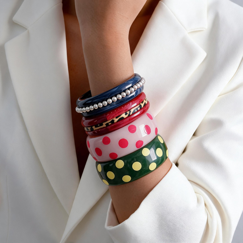 Simple Series Retro Polka Dots Gradient Color Resin Artificial Pearl Women's Bangles Picture3