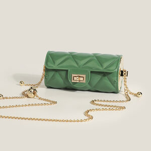 Borsa A Tracolla Da Donna East-West In Pvc Con Cuciture Trapuntate, Dettagli In Metallo E Catena In Tinta Unita, Stile Casual. h5 Immagine2