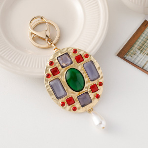 Classic Series Retro Mixed Color Geometric Shape Alloy Artificial Gemstone Keychain h5 