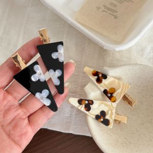 Simple Series Elegant Flower Mixed Color Triangle Acetate Rhinestone Hair Clips h5 Picture3