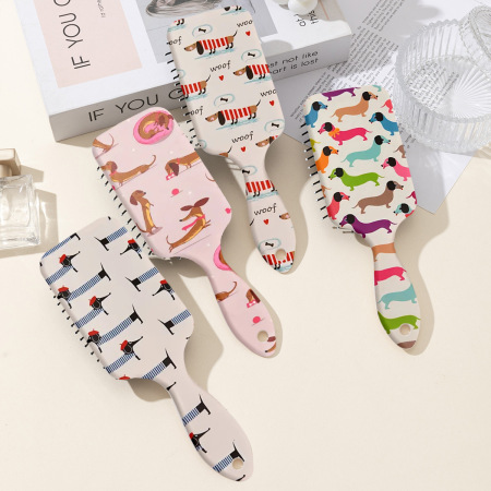 Simple Series Cute Mixed Color Dachshund Plastic Combs