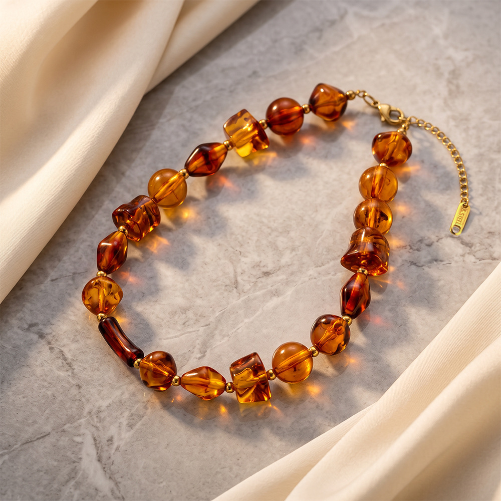 Simple Series Retro Irregular Shape Beads Gradient Color Acrylic Women's Beaded Necklaces Picture4