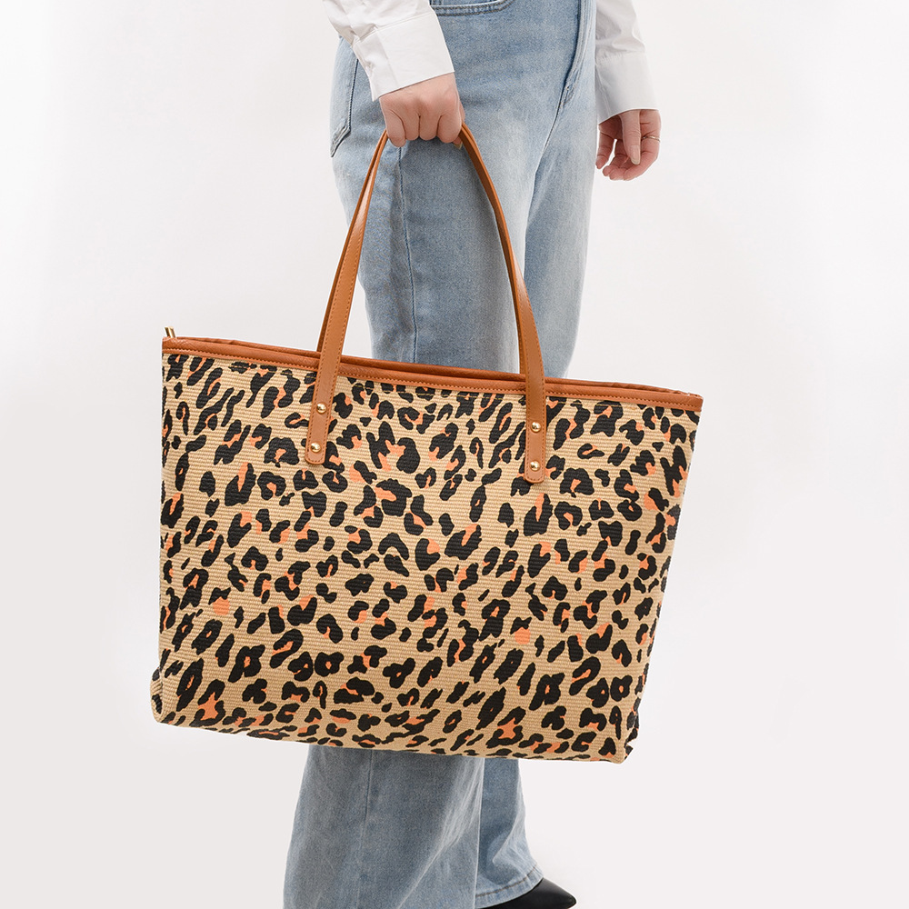 Casual Style Printed Leopard Print Cotton Women's Tote Bag Tote Bags h5Picture3