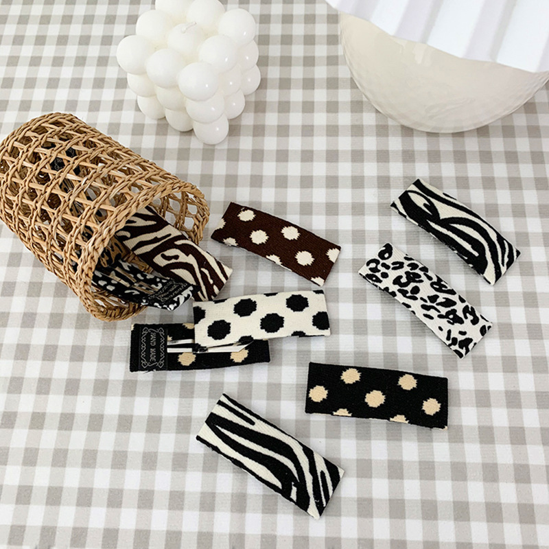Simple Series Retro Leopard Print Polka Dots Mixed Color Animal Print Fabric Hair Clips Picture4