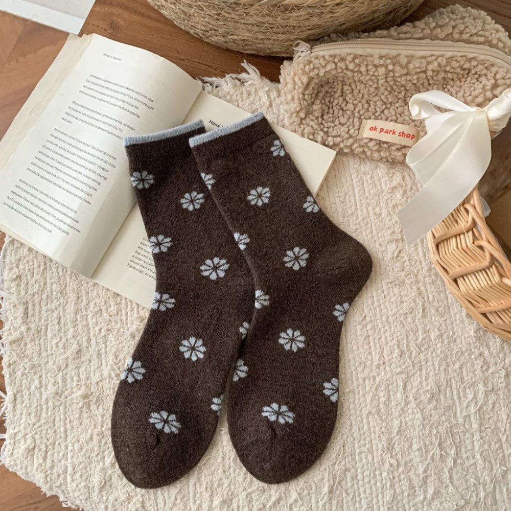 Basic Stripes Plaid Polka Dots Small Floral Wool Mid-Calf Socks