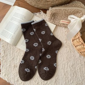 Basic Stripes Plaid Polka Dots Small Floral Wool Mid-Calf Socks h5
