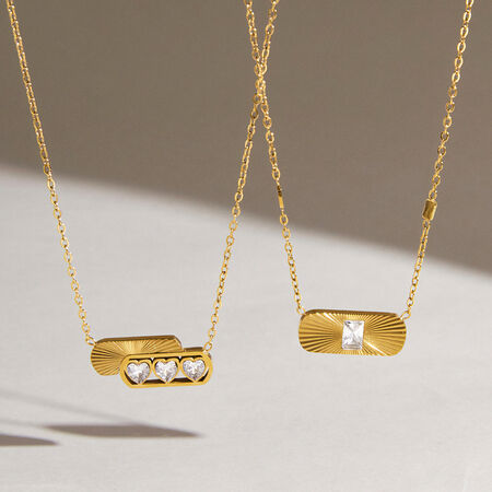 Herzförmige, rechteckige Damen-Halskette aus wasserdichtem Edelstahl in Goldfarbe mit Zirkonia-Anhänger