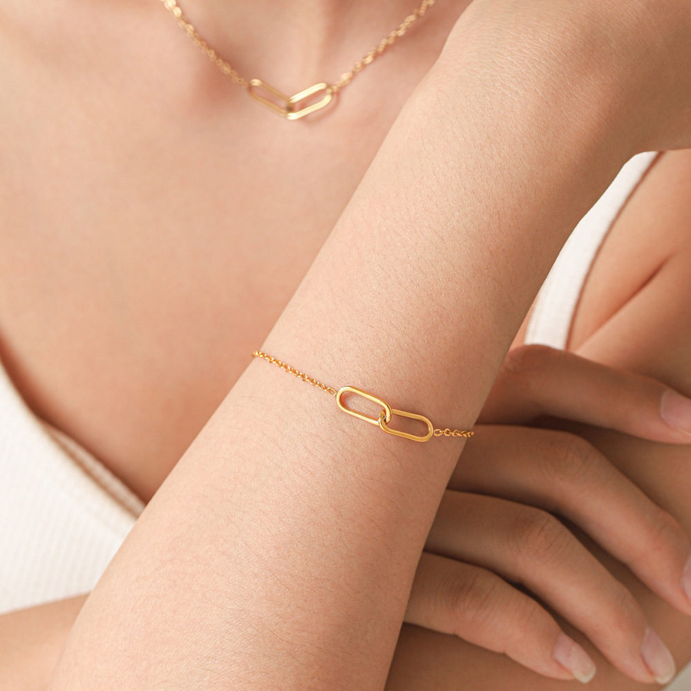 Ellipse Shape Stainless Steel Waterproof Gold Color Women's Pendant Necklaces Picture4
