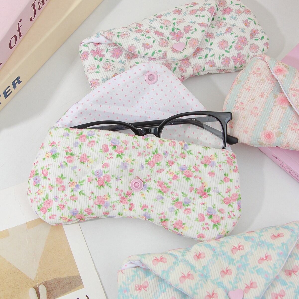 Bolsa De Almacenamiento Para Gafas De Pana De Poliéster Con Lazo Floral De La Serie Romántica Para Mujer. h5 Imagen2