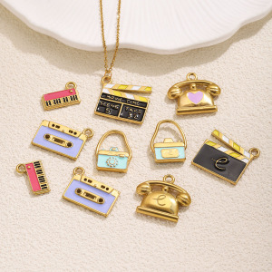 Simple Series Diy Irregular Shape Stainless Steel Waterproof Gold Color Women's Pendants h5 Picture2