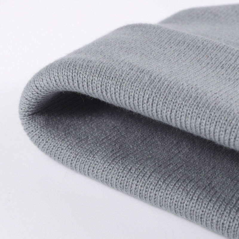 Simple Solid Color Polyester Women's Knitted Beanie h5Picture5