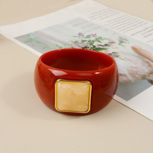 Simple Series Retro Irregular Shape Gradient Color Resin Women's Bangles h5