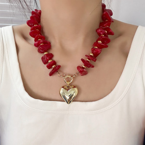 Simple Series Retro Irregular Shape Heart Beads Resin   Gold Color  Women's Beaded Necklaces h5 Picture3