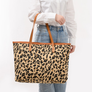 Casual Style Printed Leopard Print Cotton Women's Tote Bag Tote Bags h5 Picture4