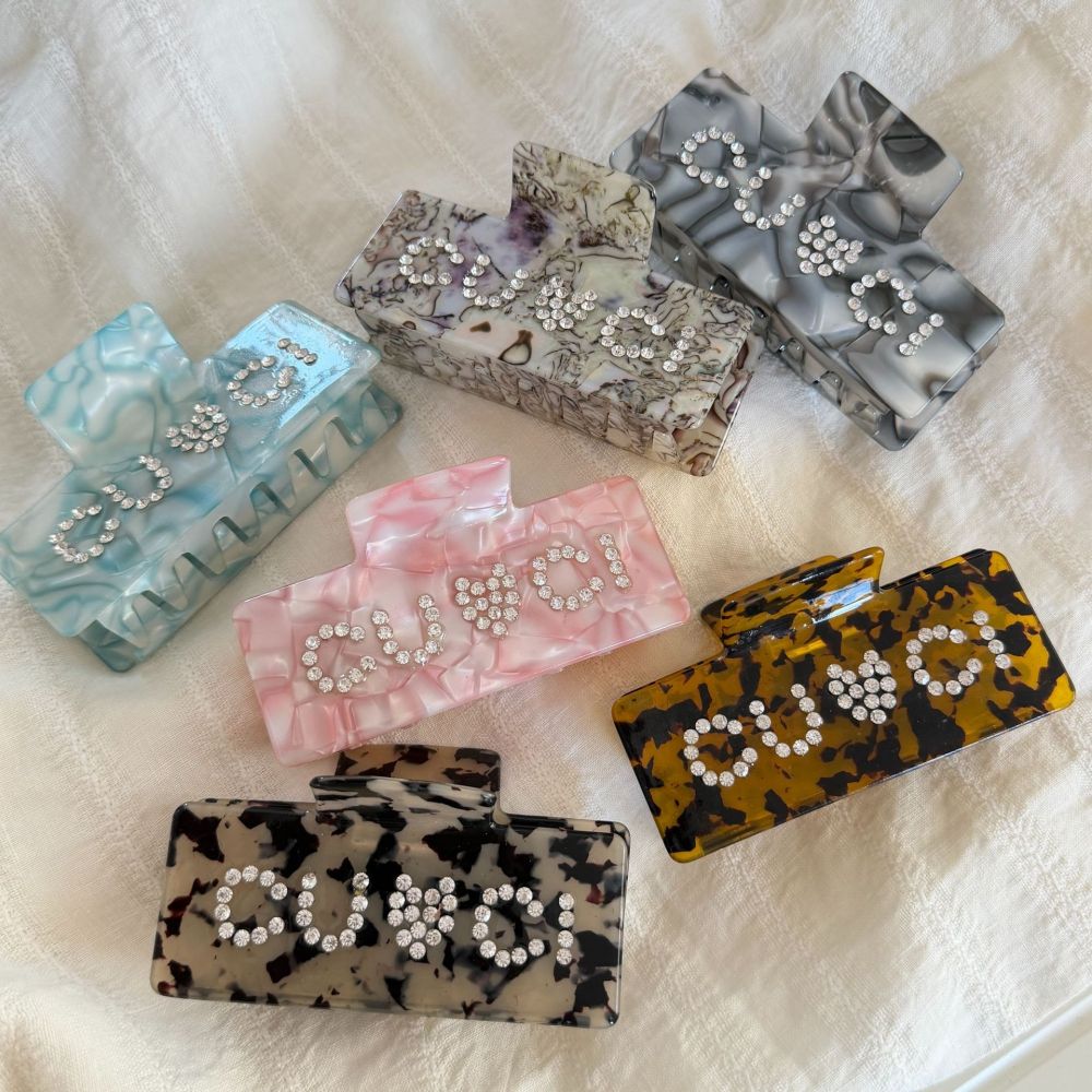 Simple Series Daily Letter Heart Gradient Color Acetate Rhinestone Hair Claws Picture2