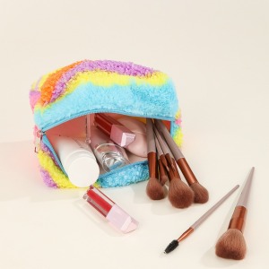 Simple Series Casual Irregular Shape Stripe Mixed Color Imitation Fur Makeup Bags h5 Picture3