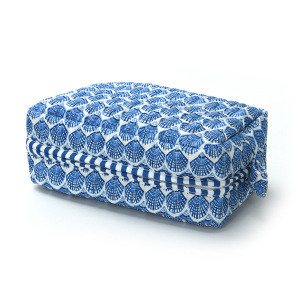 Simple Series Casual Flower Oceanic Style Shell Polyester Makeup Bags h5 Picture3