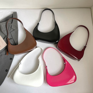 Casual Style None Solid Color Pu Women's Underarm Shoulder Bags h5 Picture3