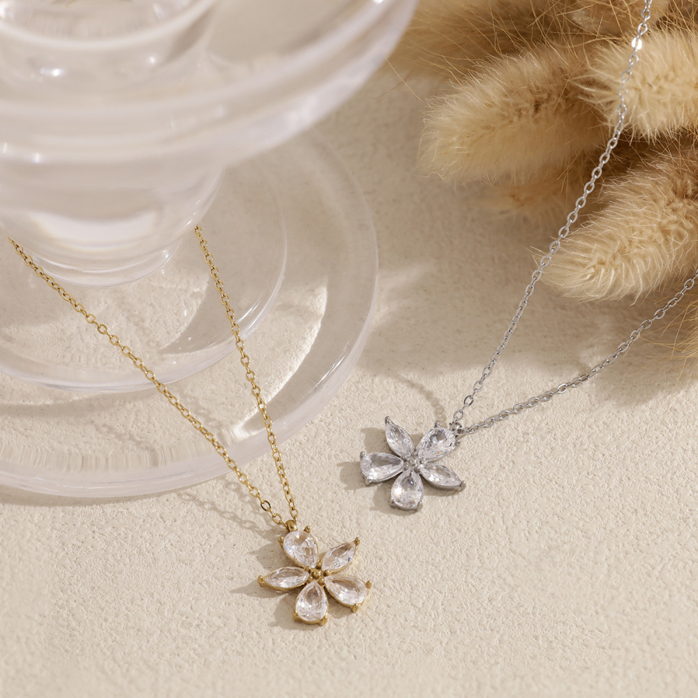 Flower Stainless Steel Waterproof Gold Color Zircon Women's Pendant Necklaces h5Picture4