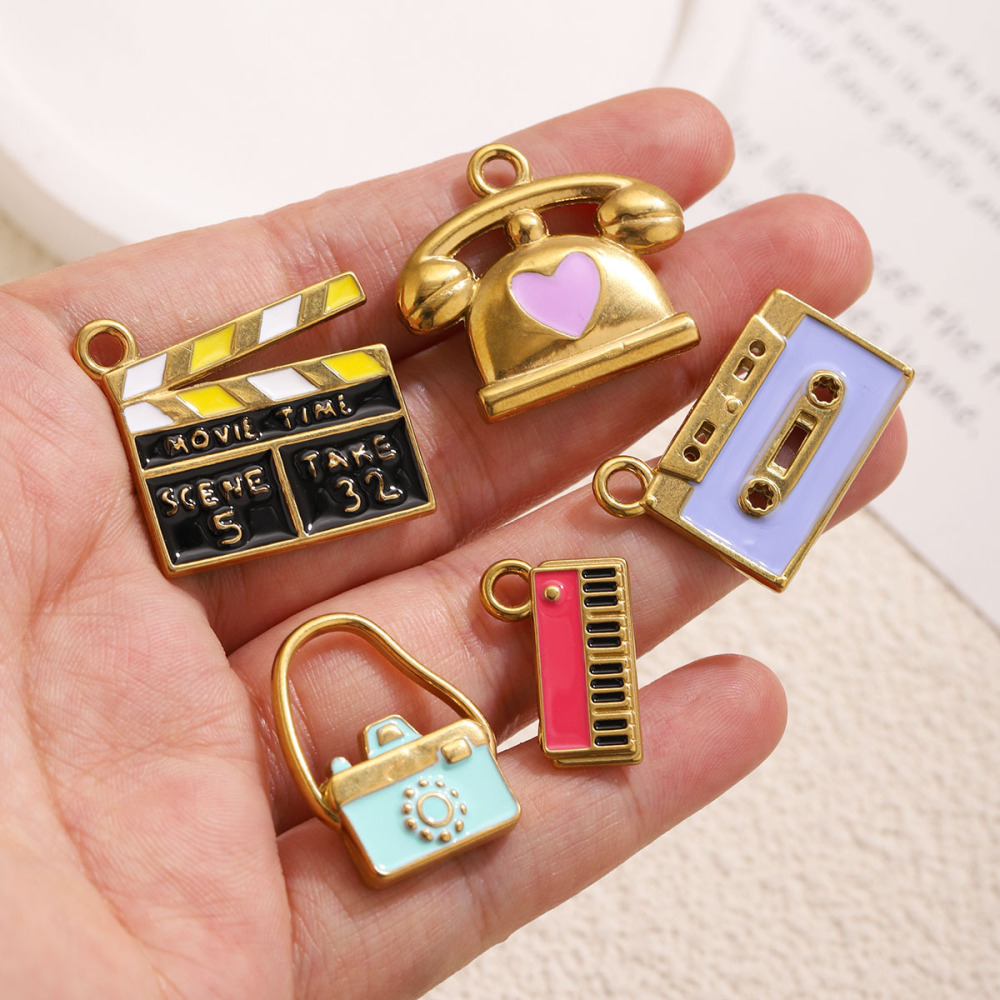 Simple Series Diy Irregular Shape Stainless Steel Waterproof Gold Color Women's Pendants h5Picture3