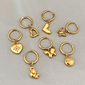 Simple Series Daily Heart Butterfly Roestvrijstalen Waterdichte Goudkleurige Oorringen Voor Dames h5 Afbeelding2
