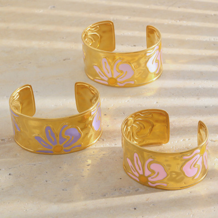 Simple Series Sweet Flower Stainless Steel Waterproof   Gold Color  Women's Bangles 2