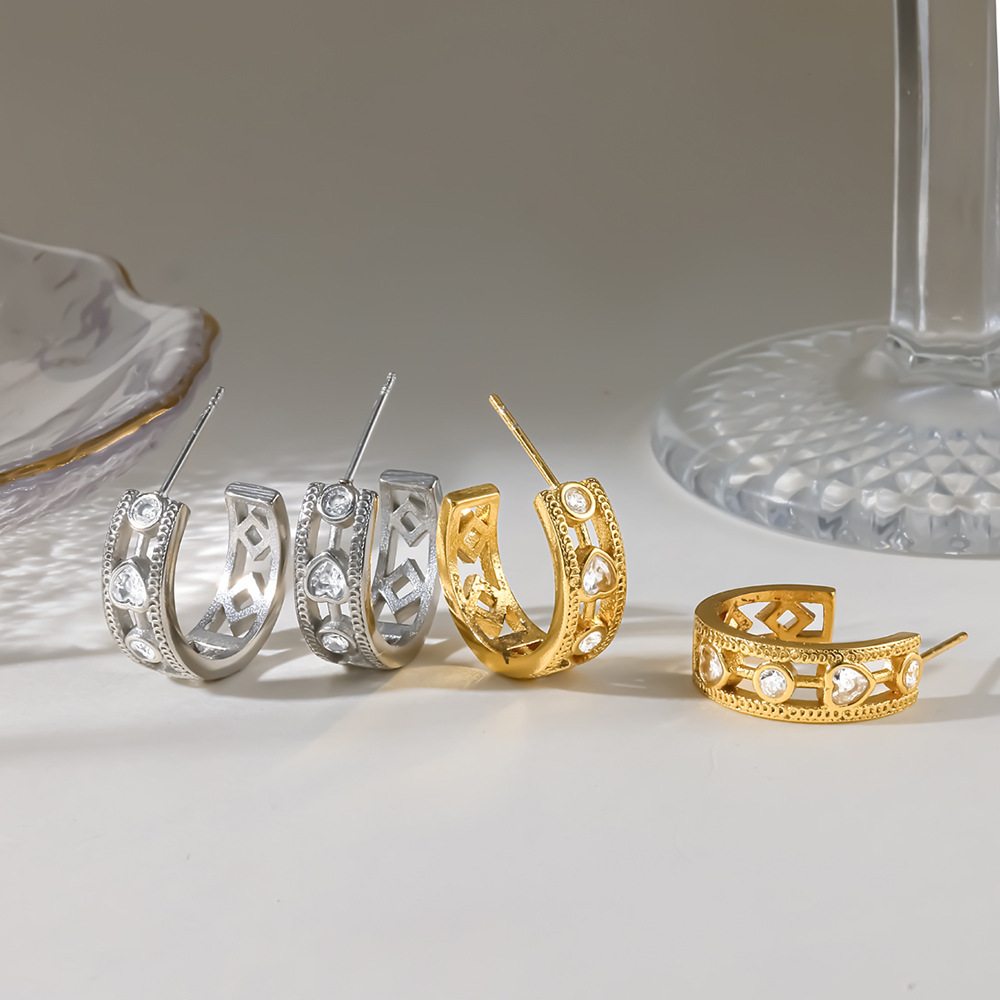 Simple Series Daily Irregular Shape Heart Stainless Steel Waterproof   Gold Color  Zircon Women's Stud Earrings Picture3