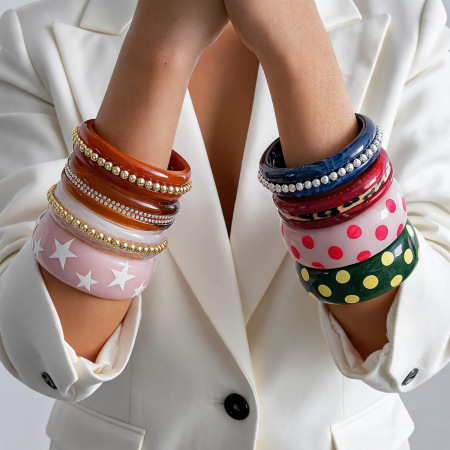 Bracciali Da Donna Simple Series Retro A Pois Con Sfumatura Di Colore In Resina E Perle Artificiali.