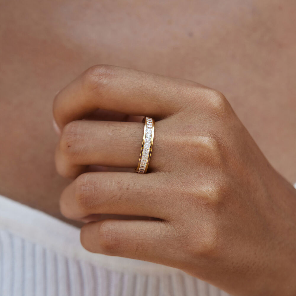 Luxurious Ellipse Shape Stainless Steel Waterproof Gold Color Rhinestone Zircon Women's Gemstone Rings Picture4