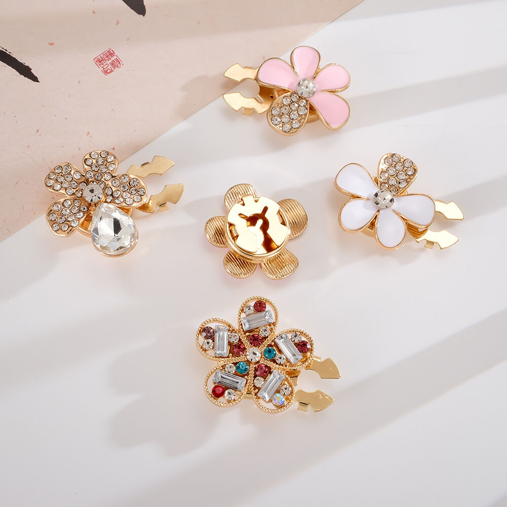 Luxurious Series Elegant Flower Mixed Color Alloy Rhinestone Cufflinks h5Picture4