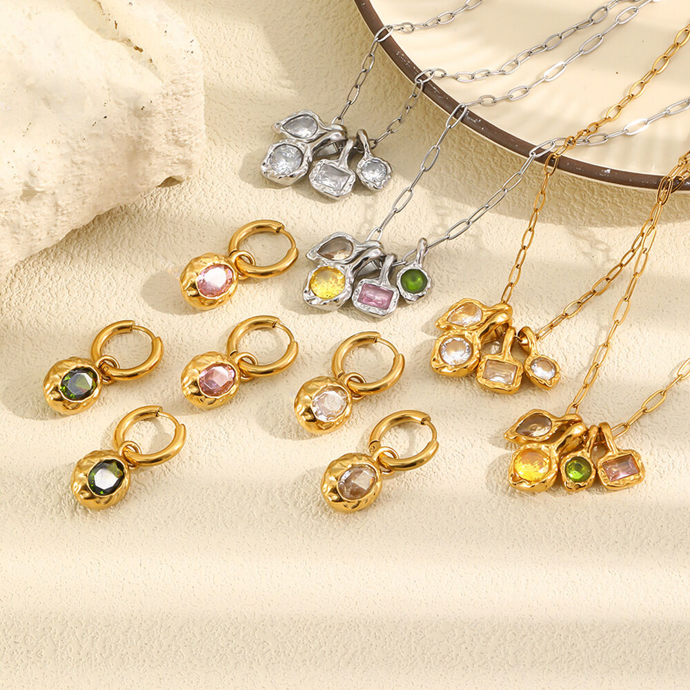 Pendientes colgantes de mujer de la serie Luxurious Classic Ellipse Shape, de acero inoxidable, resistentes al agua y color dorado con circonitas. 2
