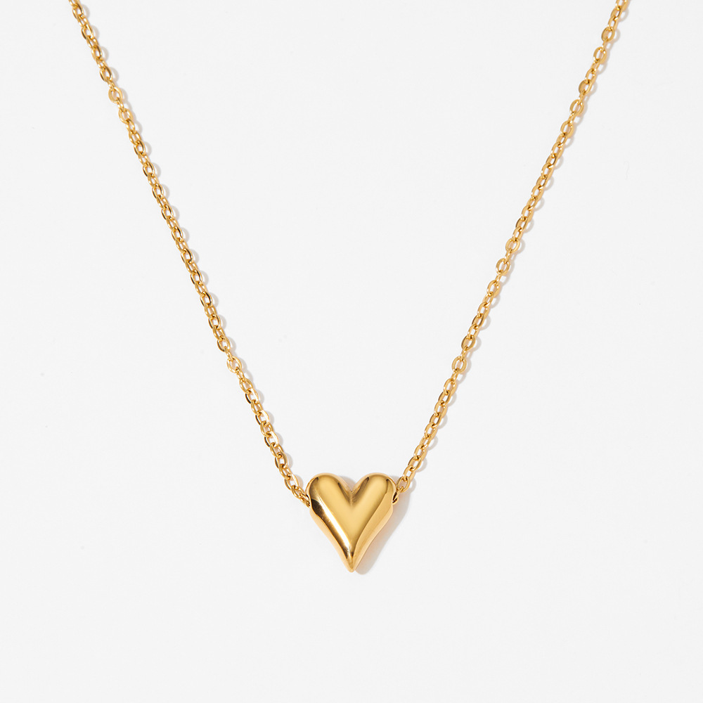 Simple Heart Stainless Steel Waterproof Gold Color Women's Pendant Necklaces h5Picture3