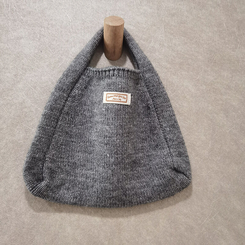 Gris Image2