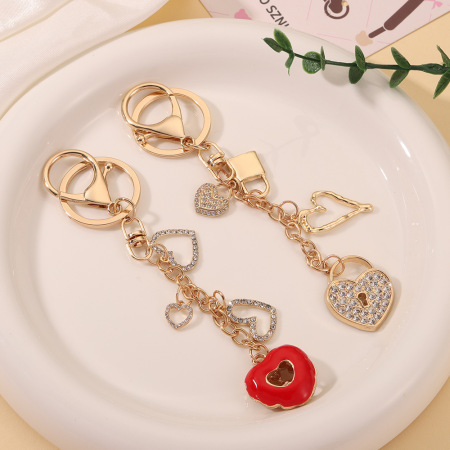 Simple Series Daily Heart Key Chain Lock Alloy Rhinestone Keychain