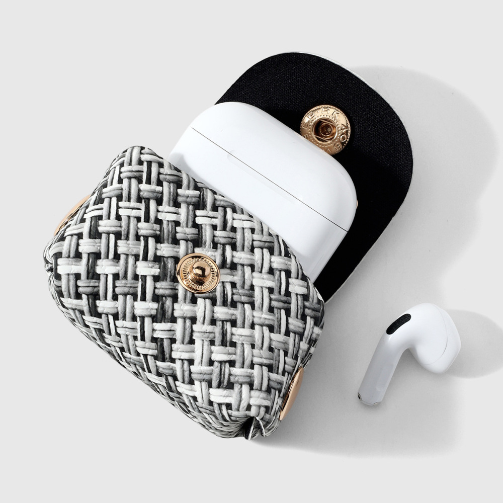 Simple Series Daily Stripe Woven Alloy Bag Charms Earphone Case h5Picture3