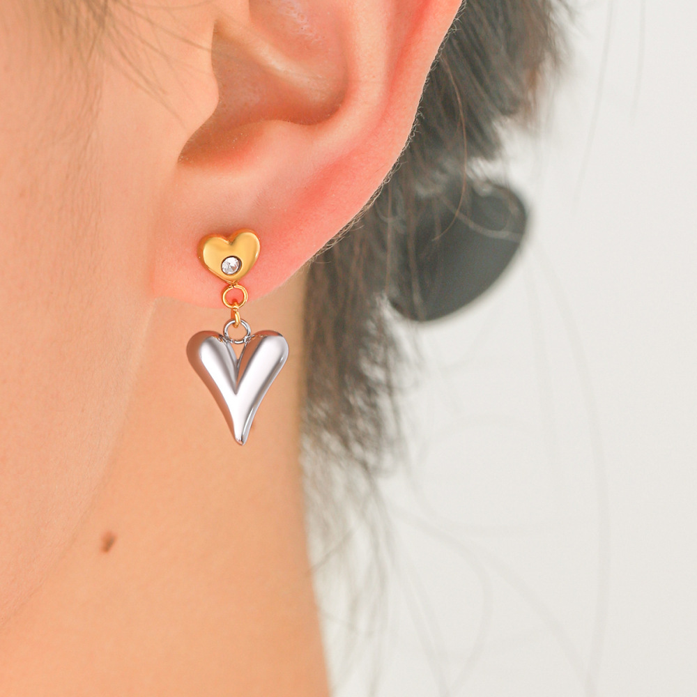 Simple Series Daily Heart Stainless Steel Waterproof   Gold Color  Zircon Women's Stud Earrings Picture7