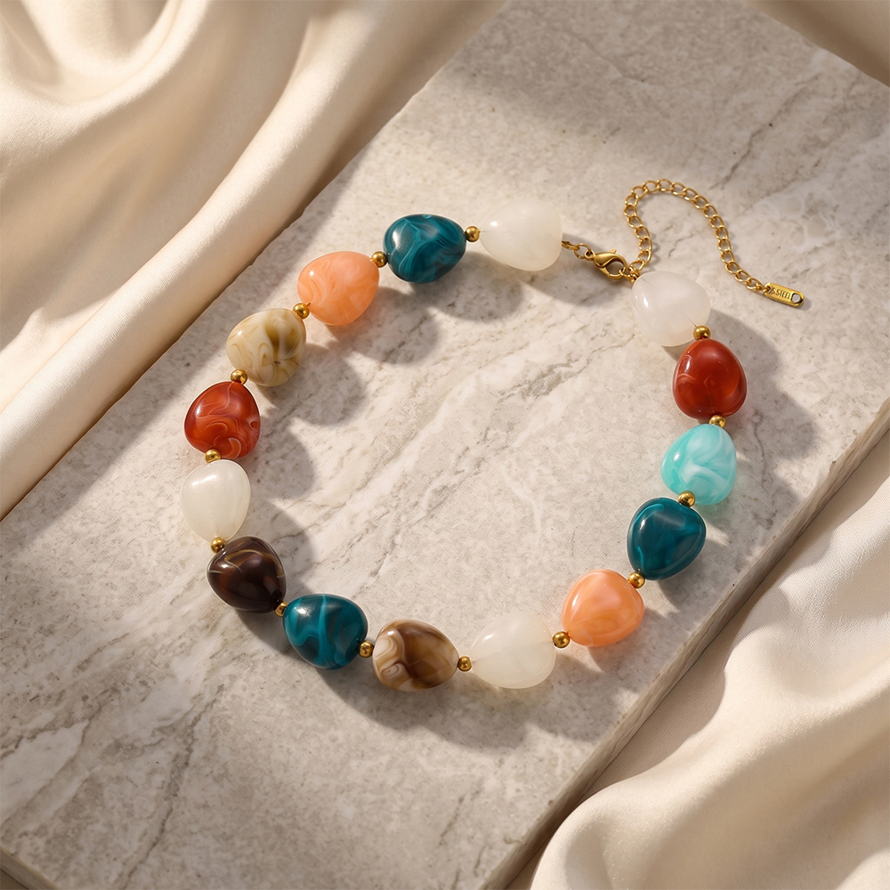 Simple Series Casual Beads Mixed Color Gradient Color Acrylic Women's Beaded Necklaces Picture3