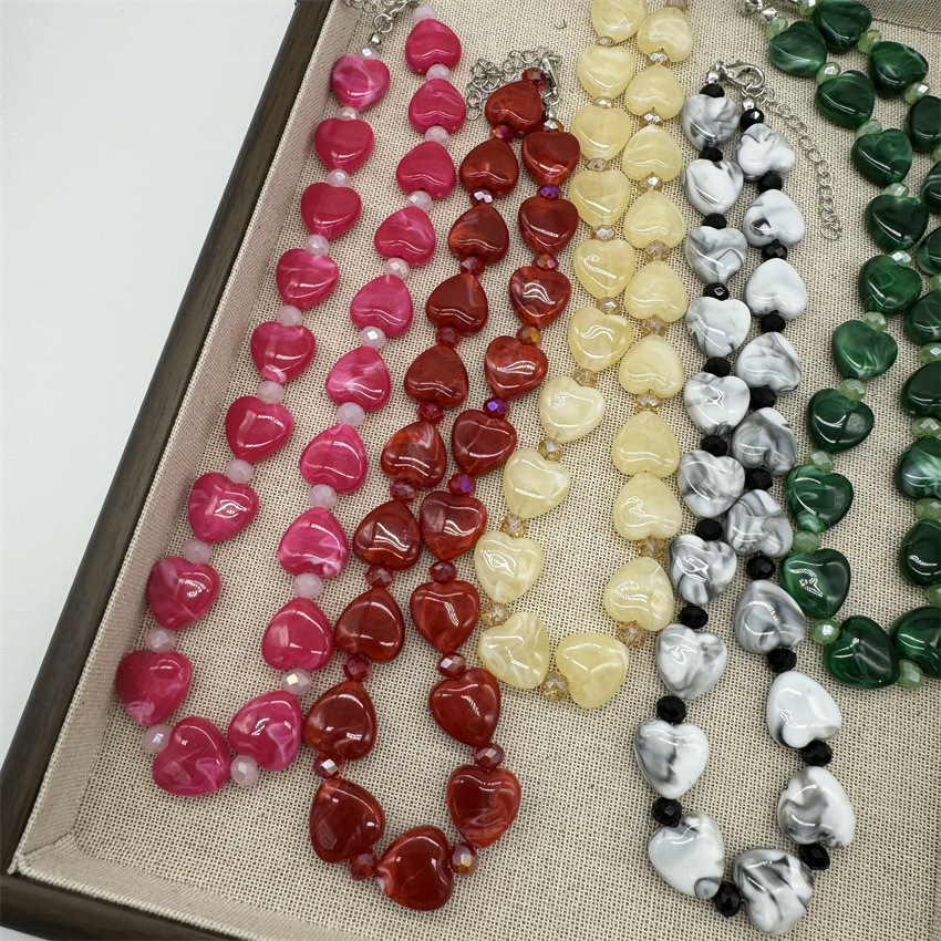 Eenvoudige Serie Retro Hartvormige Kralen Met Kleurverloop, Acryl Kralenketting Voor Dames h5Afbeelding2