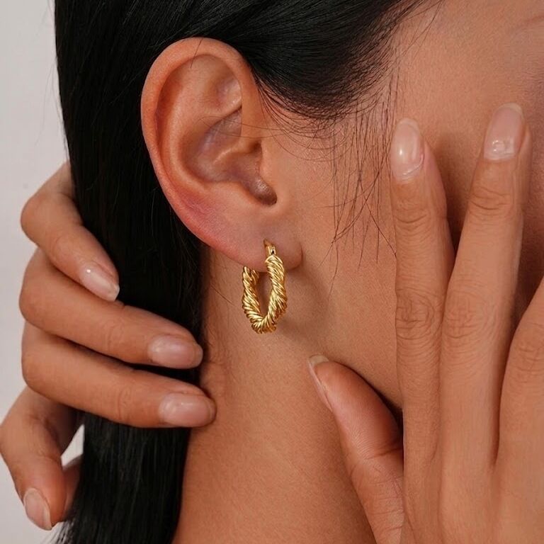 Eenvoudige Serie Daily Twist Circle Kopergoudkleurige Oorringen Voor Dames h5 Afbeelding3