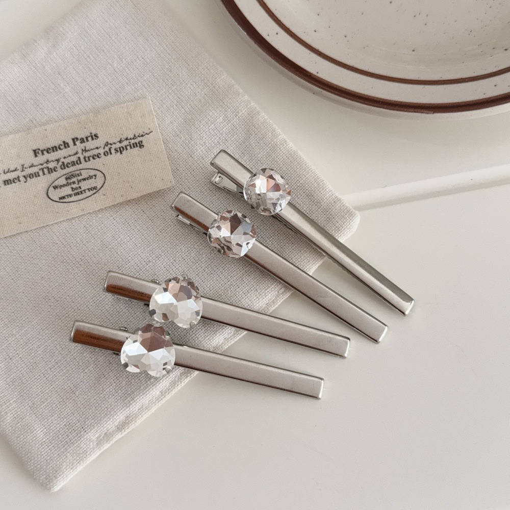 Simple Series Elegant Heart Solid Color Alloy Rhinestone Hair Clips Picture3