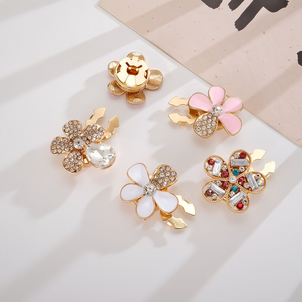 Luxurious Series Elegant Flower Mixed Color Alloy Rhinestone Cufflinks h5Picture3