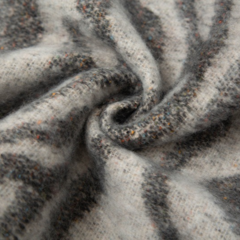 Sciarpe Invernali Simple Series Casual Con Nappe, Colori Misti E Stampa Animalier h5 Immagine3